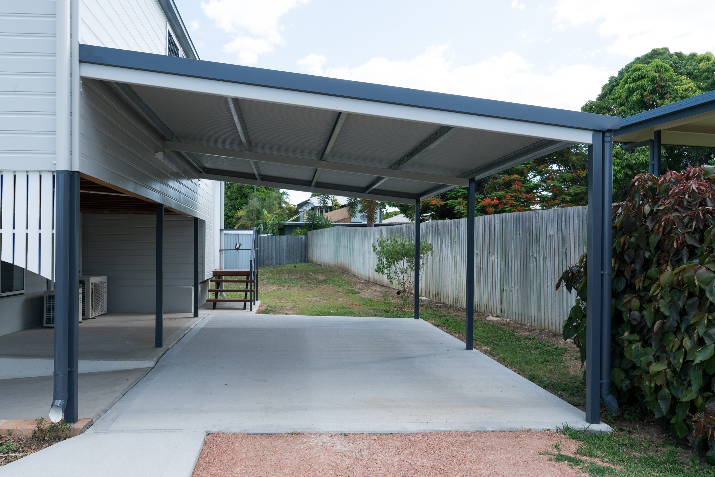 A brand new aluminium carport in Johanesburg